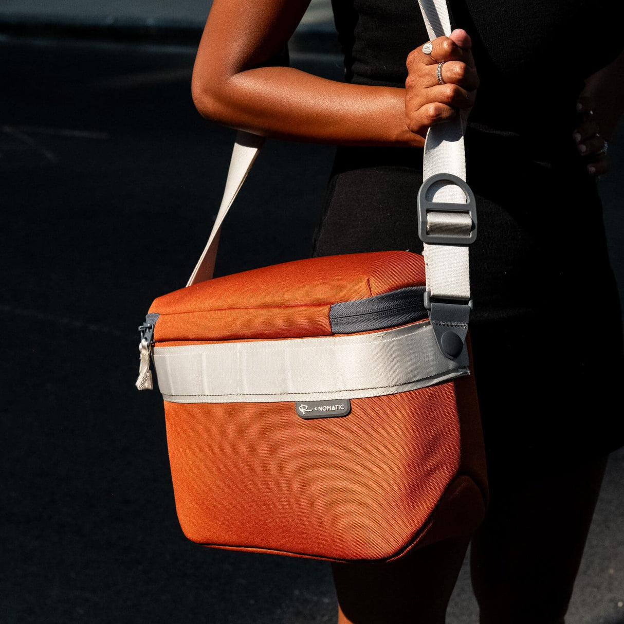 Luma Camera Sling 12L