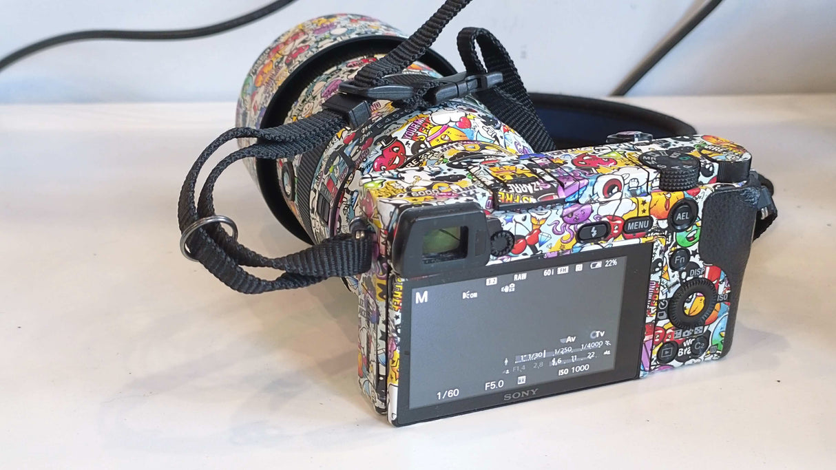 (USED) Sony A6000 w/ 70-350mm F4.5-6.3 G OSS Lens