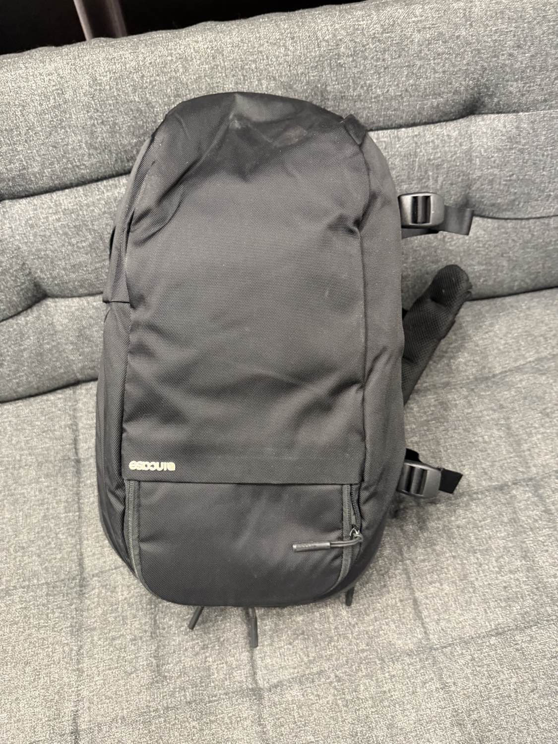 (USED) Elinchrom D-Lite RX 4 400ws AC Powered Studio Flash Set Of 3 Plus Backpack