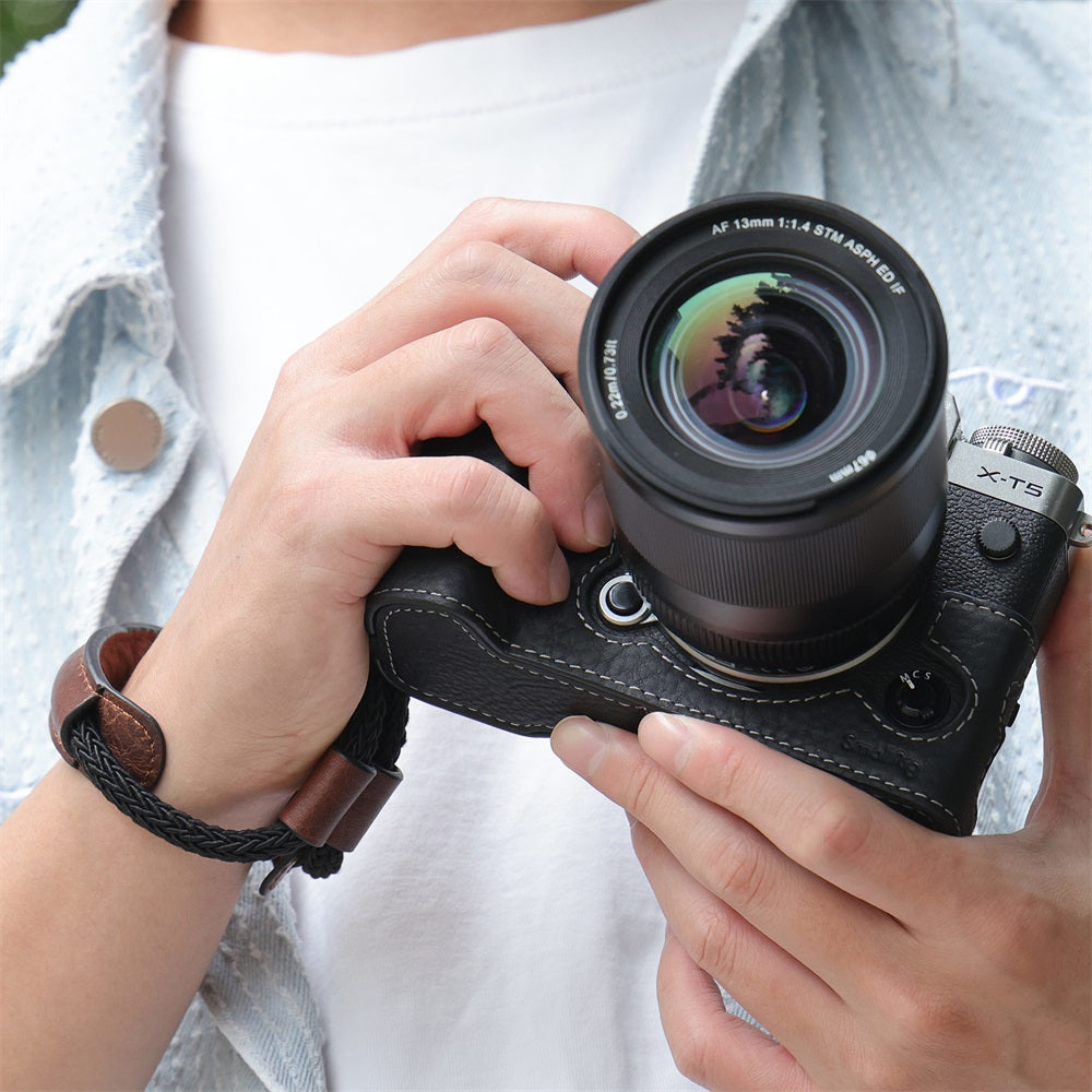 SmallRig Half Case / Wrist Strap Kit for FUJIFILM X-T5