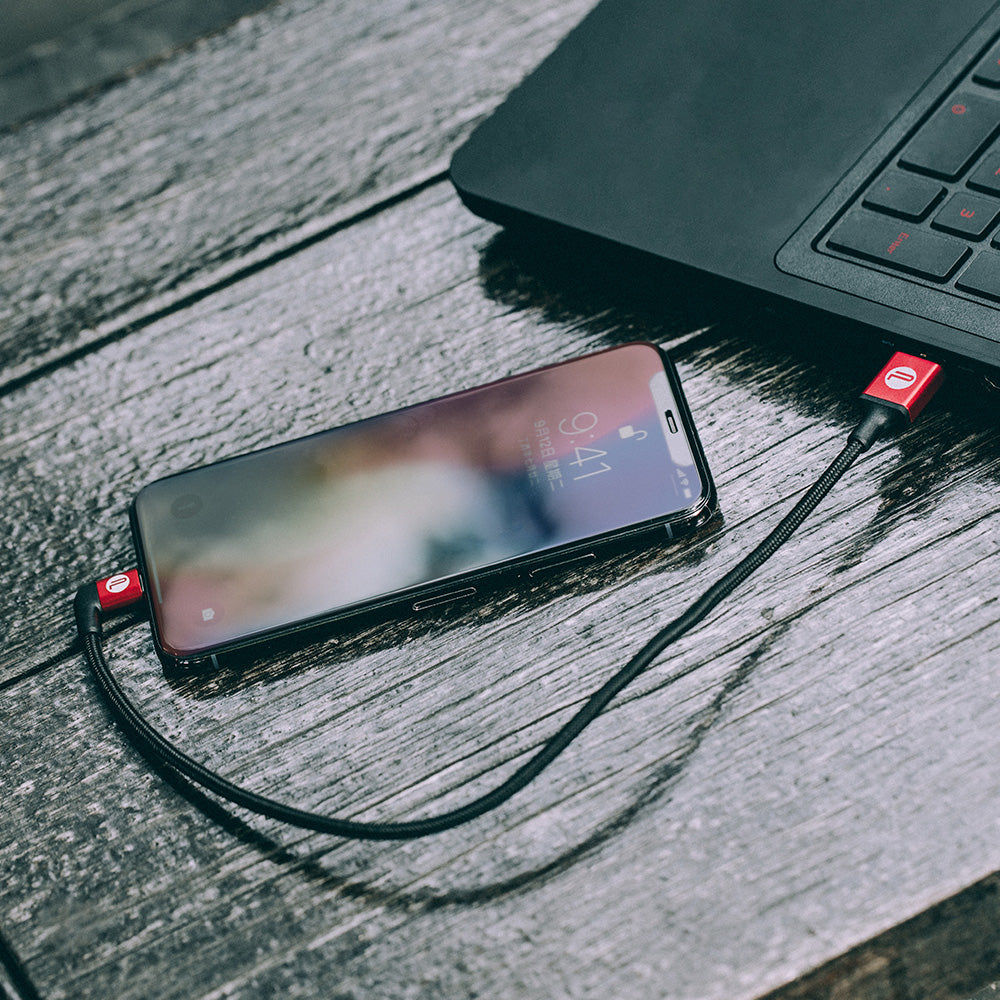 USB A - Lightning Cable 35cm