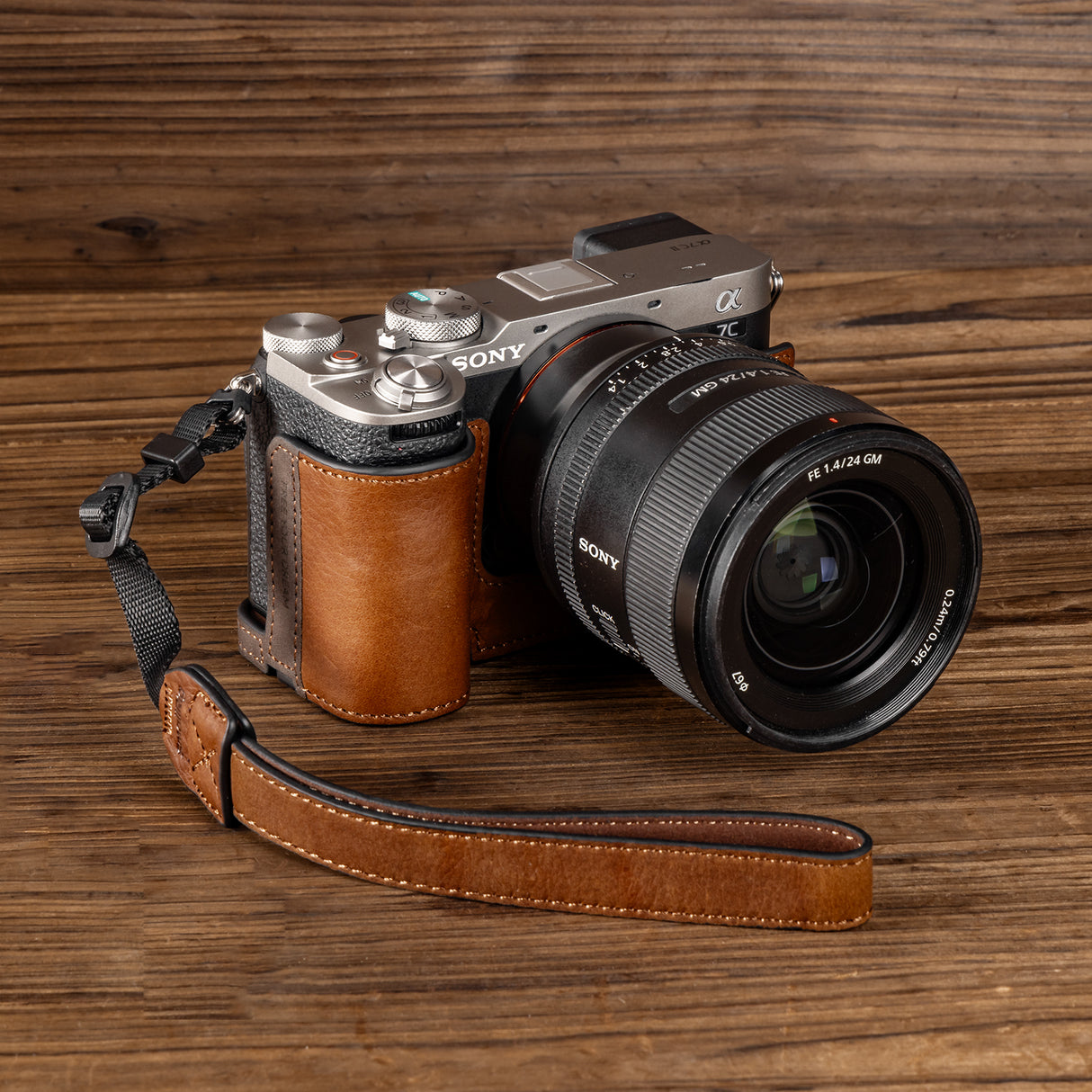 SmallRig Camera Leather Case Kit for Sony Alpha 7C II & Alpha 7CR