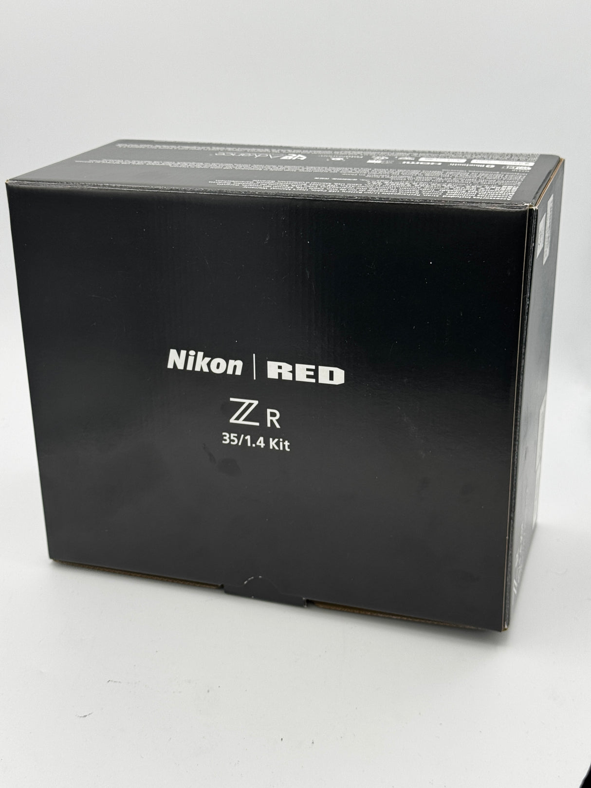 (OPEN BOX) Nikon ZR with 35mm F1.4 Kit