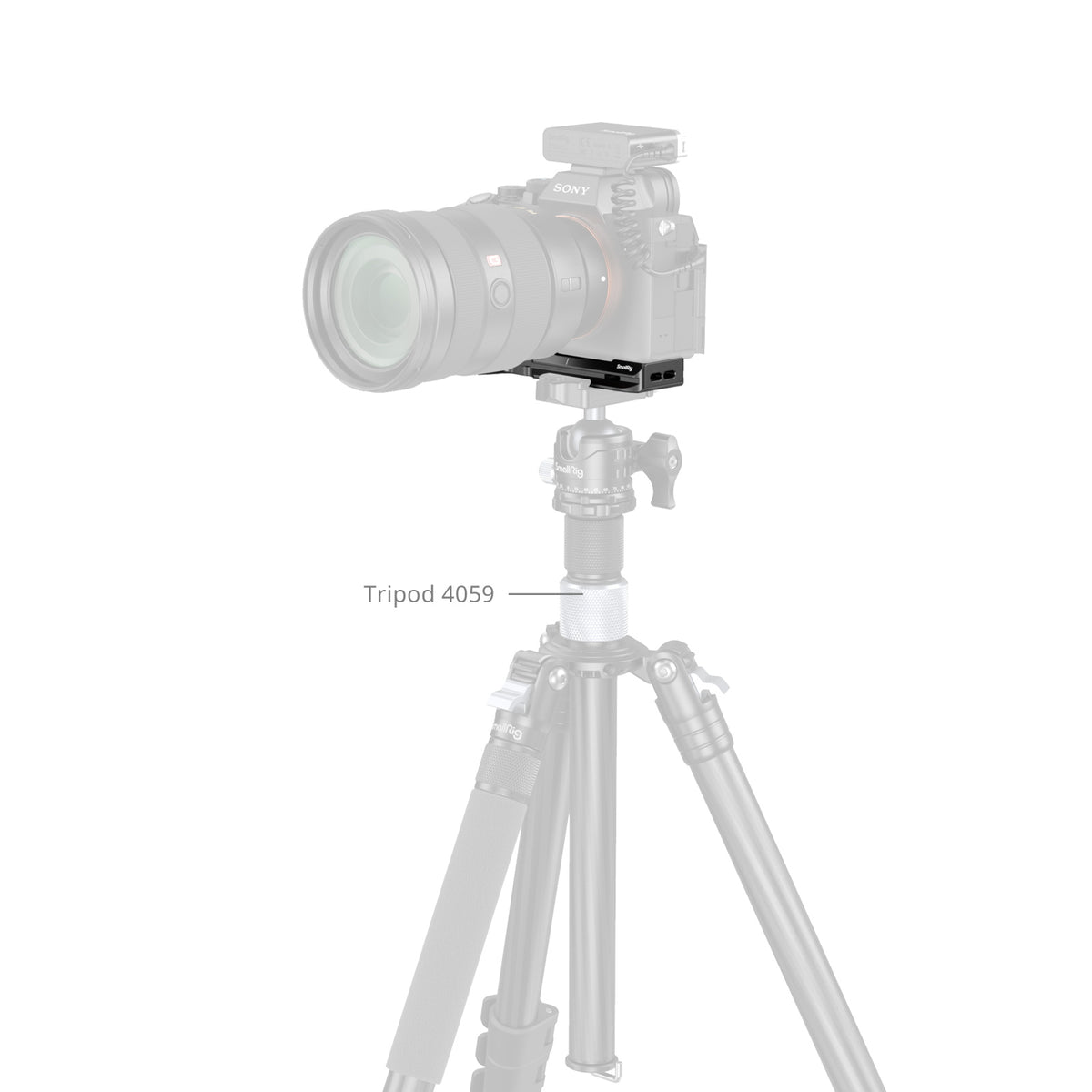 SmallRig Baseplate with AirTag Slot for Sony Alpha 7 V / 7R V / 7 IV