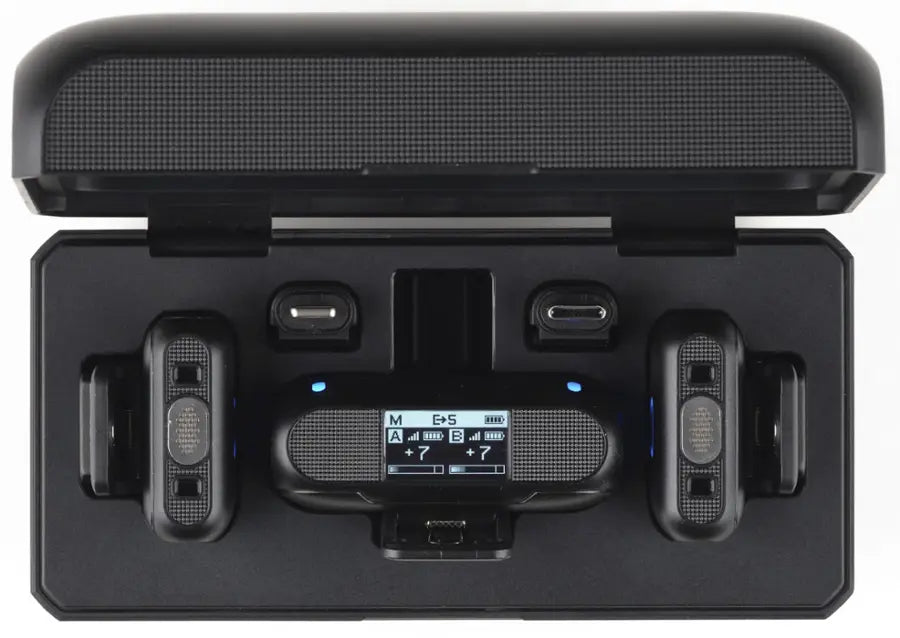 Saramonic Blink 500 B2+ Micro 2-Person Digital Wireless Microphone System for Cameras, Smartphones & Computers