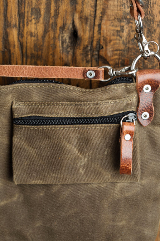 Leather Explorer Lens Quiver | Leather Messenger Bag