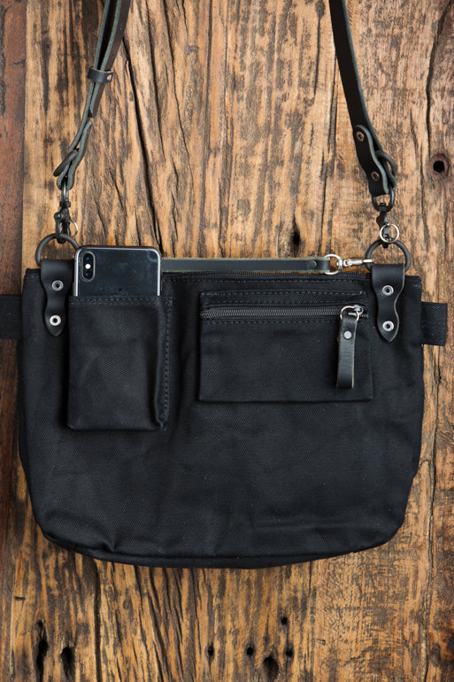 Leather Explorer Lens Quiver | Leather Messenger Bag