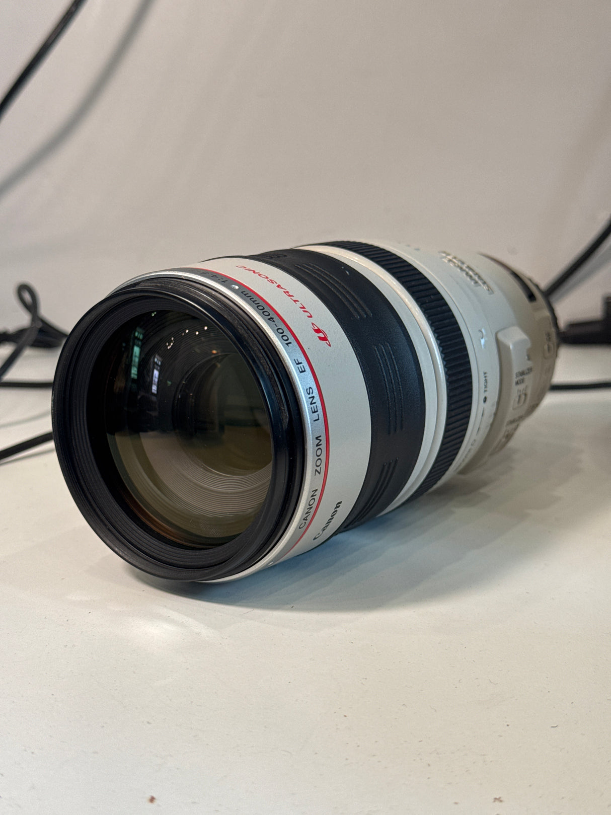 (USED) Canon EF 100-400mm F4.5-5.6 L IS USM Lens