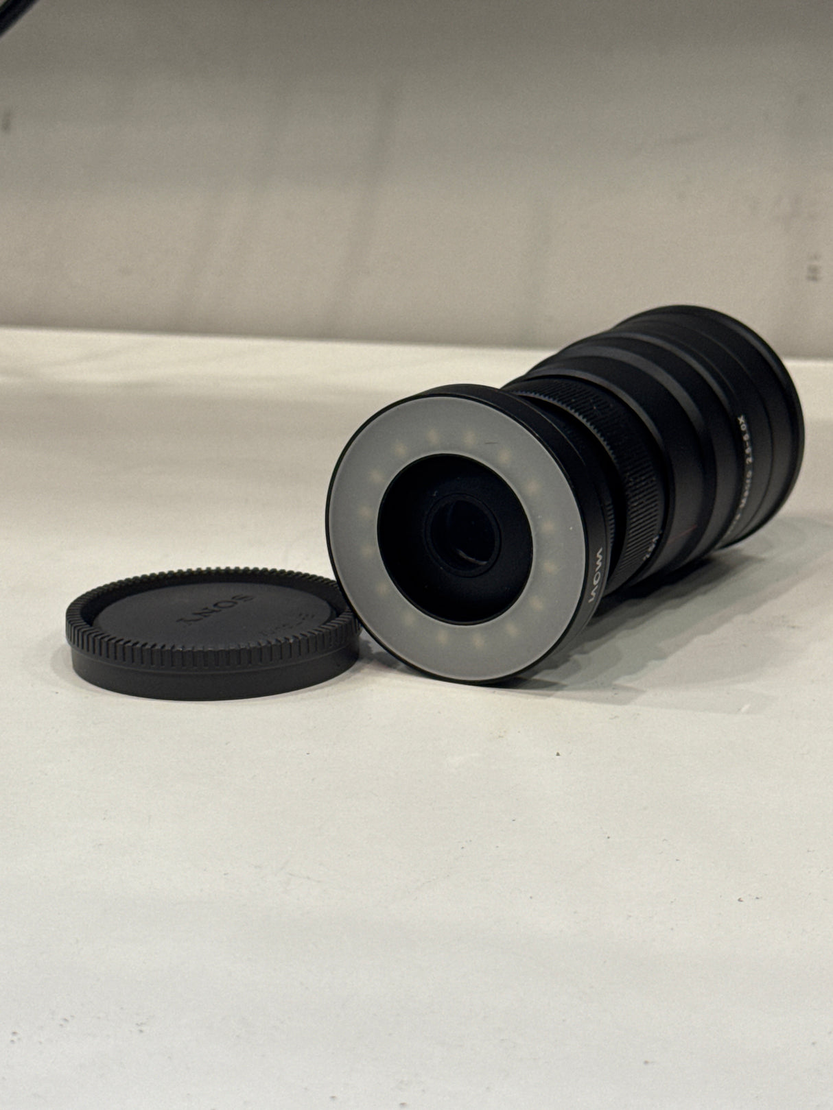 (USED) Laowa 25mm F2.8 Ultra Macro 2.5-5X Lens for Sony E-Mount