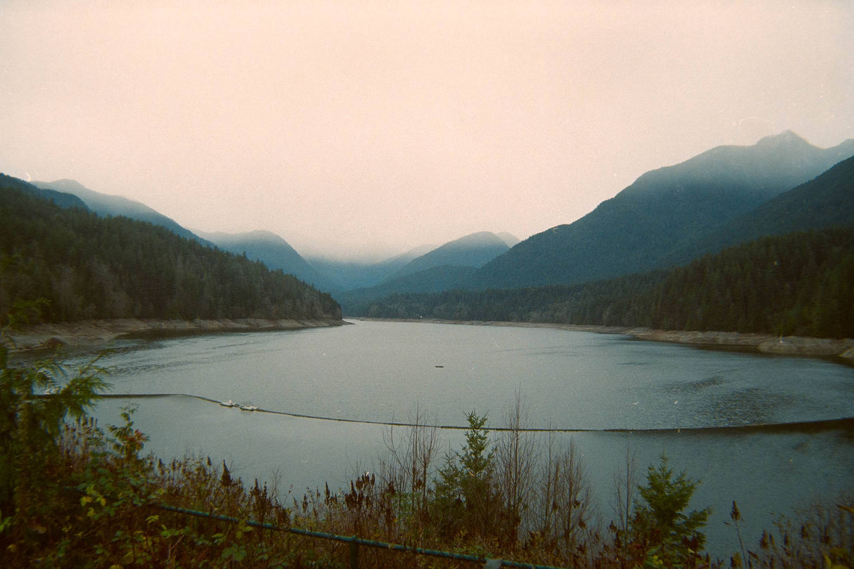 FLIC FILM Aurora 400 35mm film (36 exposures)