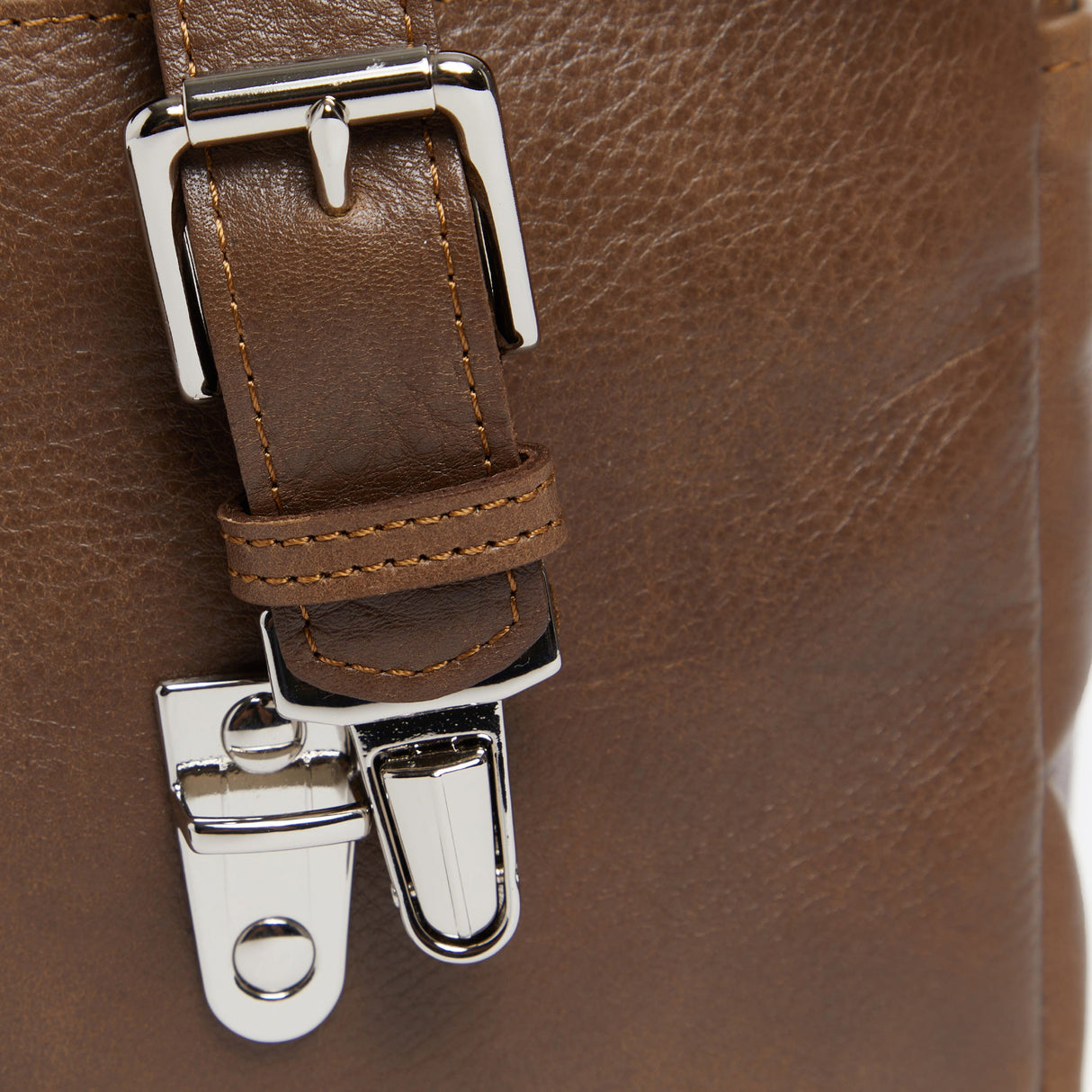 The Bond Street - Olive Pebbled Leather