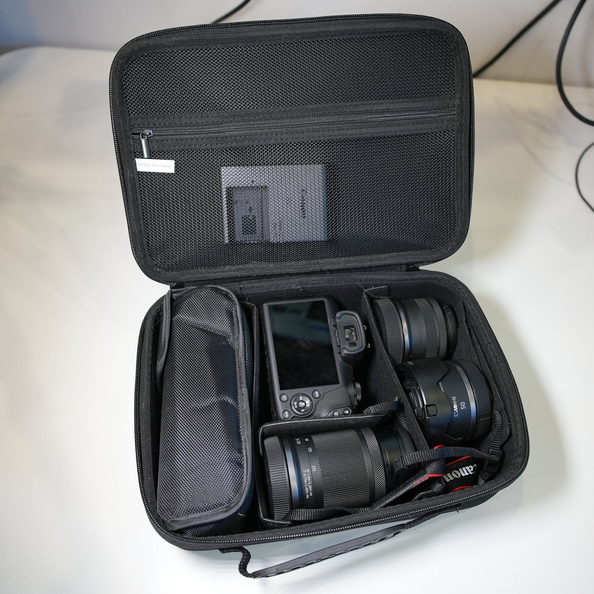 (USED) Canon EOS R100 Mirrorless Camera FULL KIT!