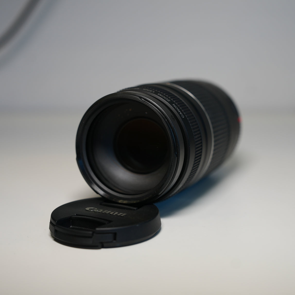 (USED) Canon EOS Rebel T7 Bundle! (LIKE-NEW CONDITION)