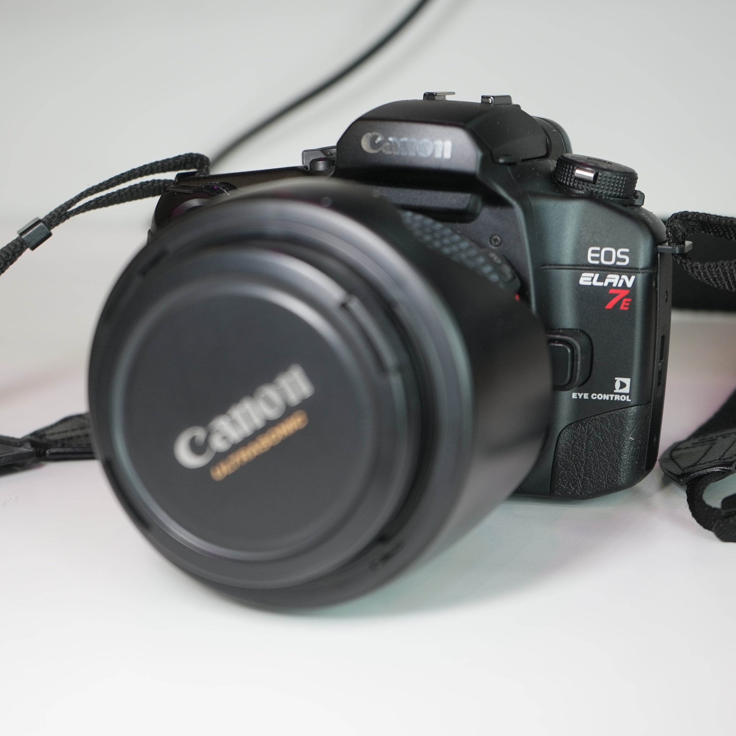 Canon EOS ELAN 7E 完動品 Classic Camera Review: Canon EOS Elan 7E - The Noisy Shutter