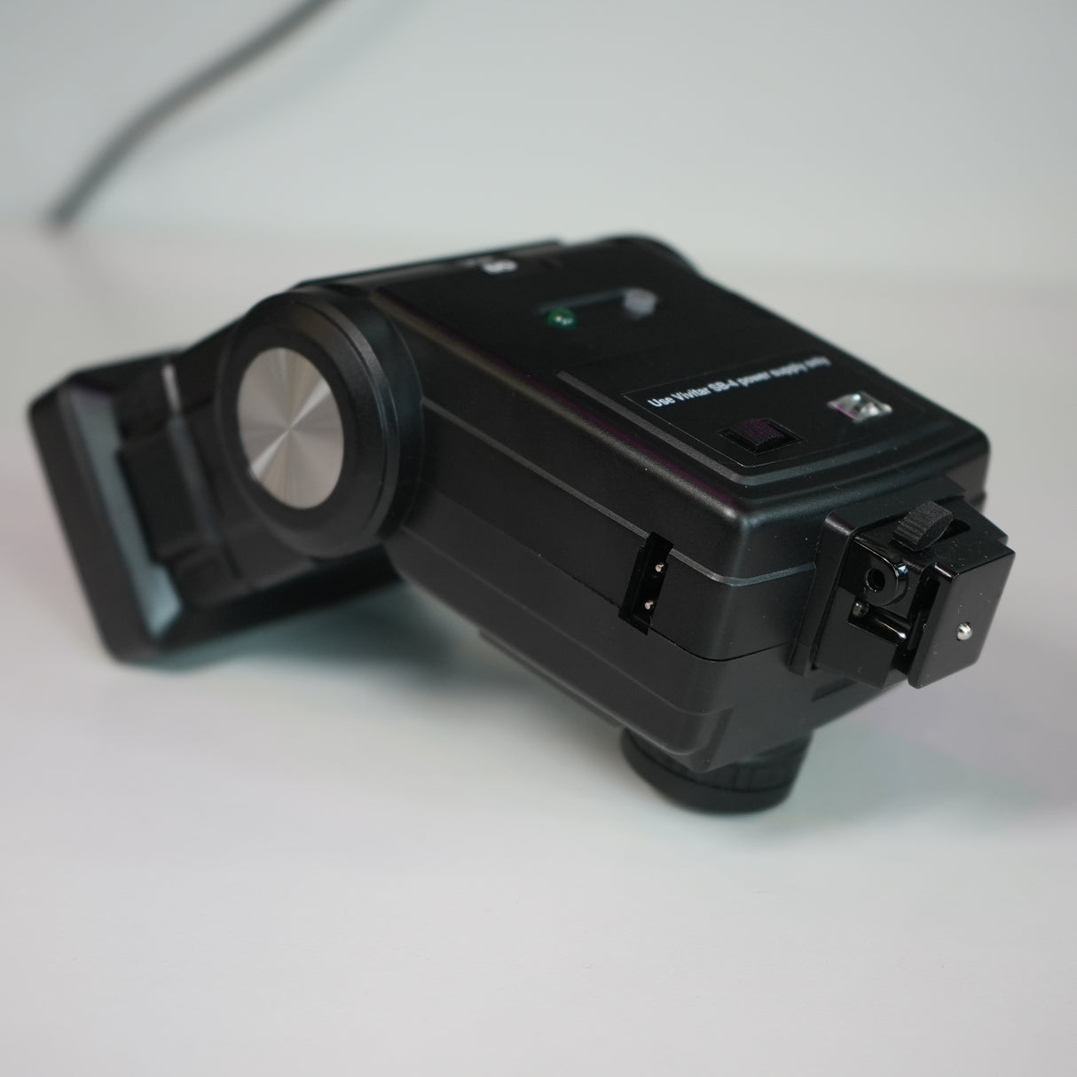 (USED) (UNTESTED) Vivitar 285HV Zoom Thyristor Flash (No Cord)