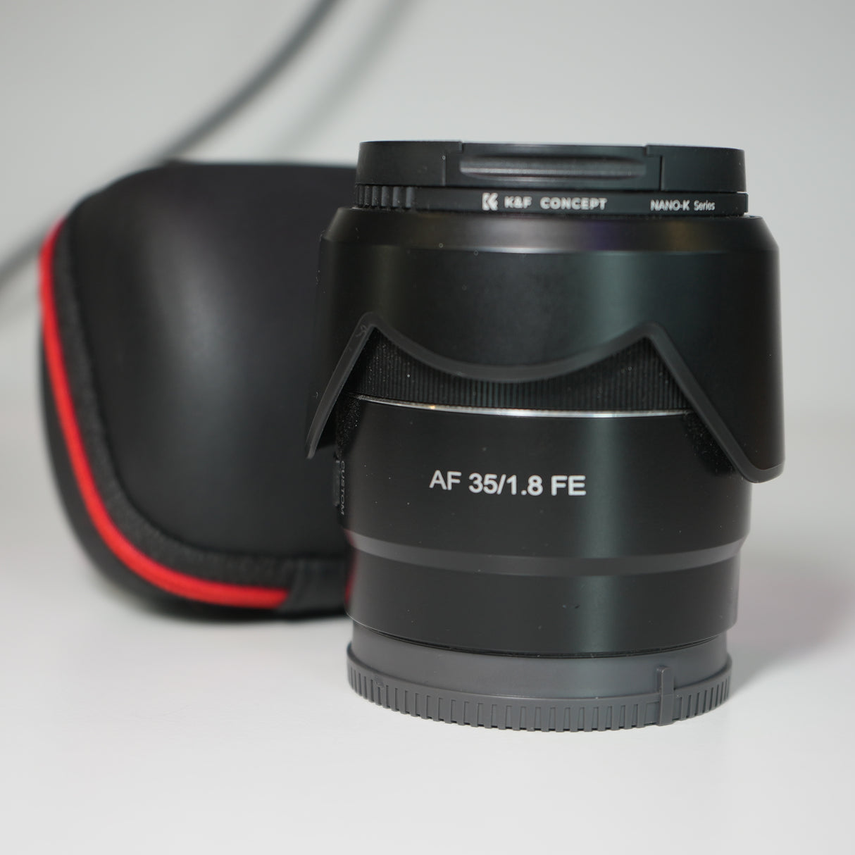 (USED) Samyang AF 35mm f/1.8 FE Lens (E-Mount) w/ Filter