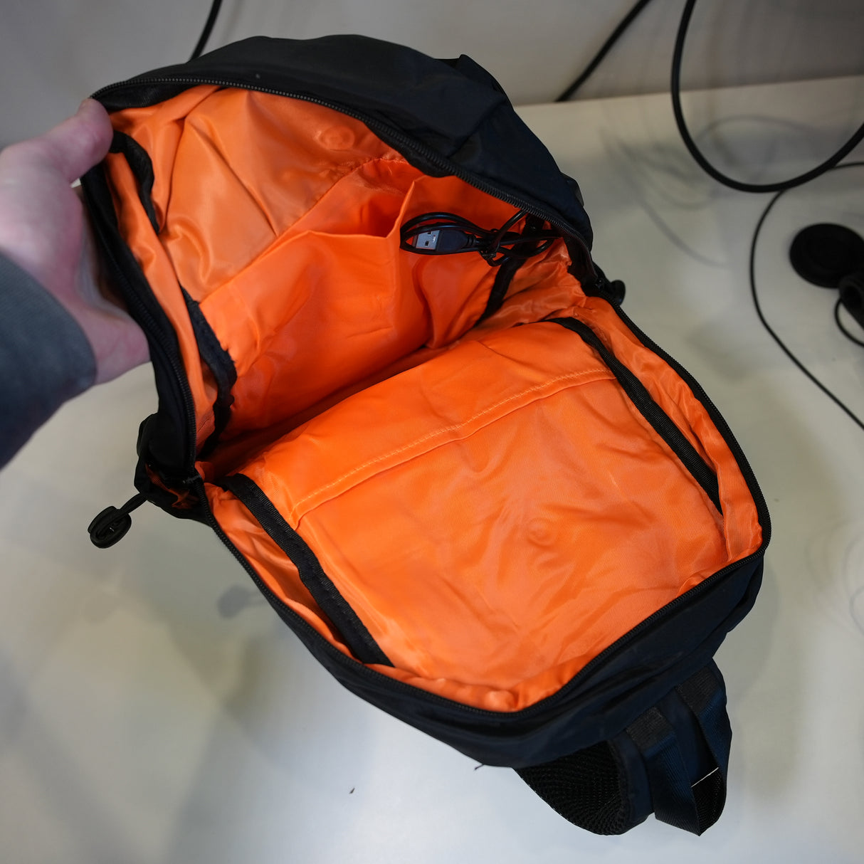 (USED) Black Cross-Body Bag