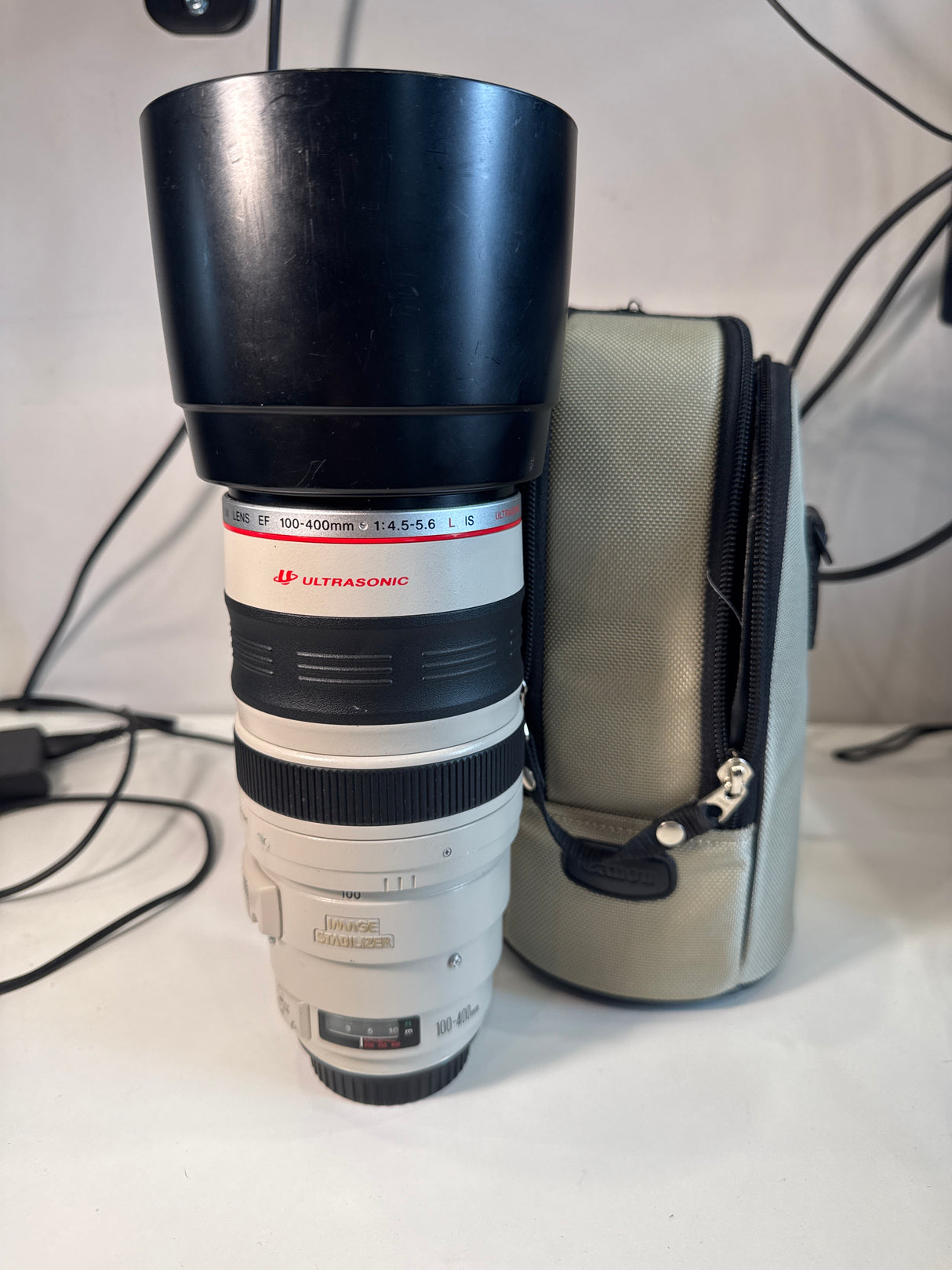 (USED) Canon EF 100-400mm F4.5-5.6 L IS USM Lens
