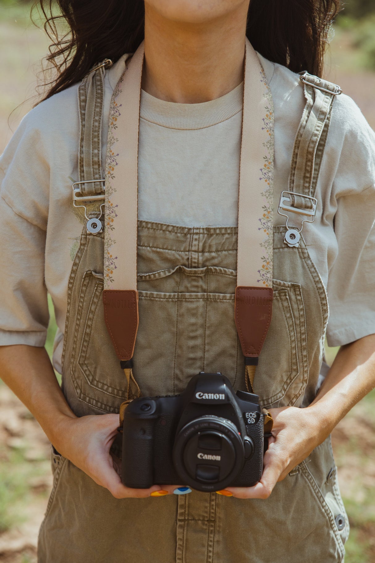 Flower Field Tan Camera Strap