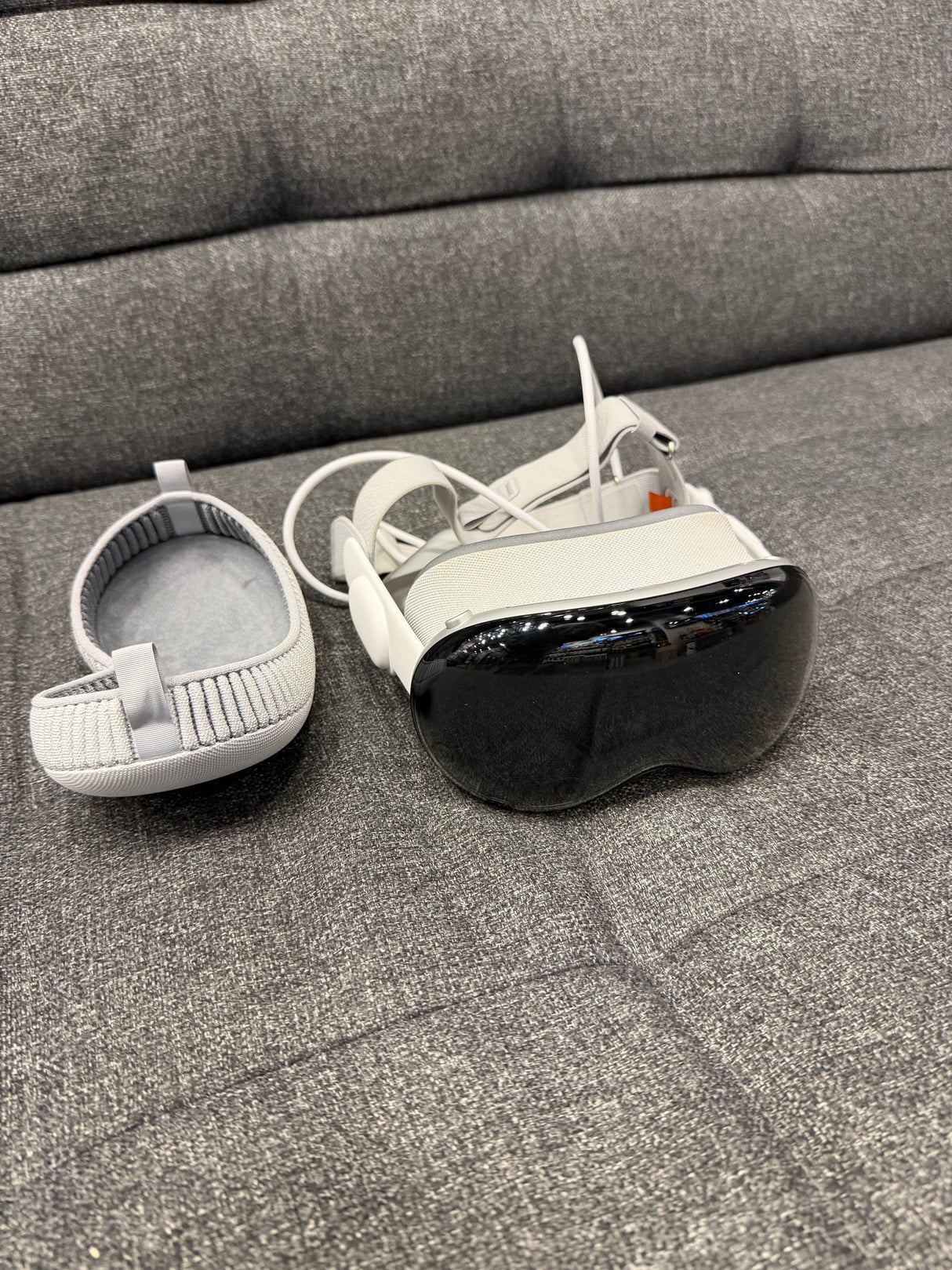 (USED) Apple Vision Pro 256GB **GREAT CONDITION**