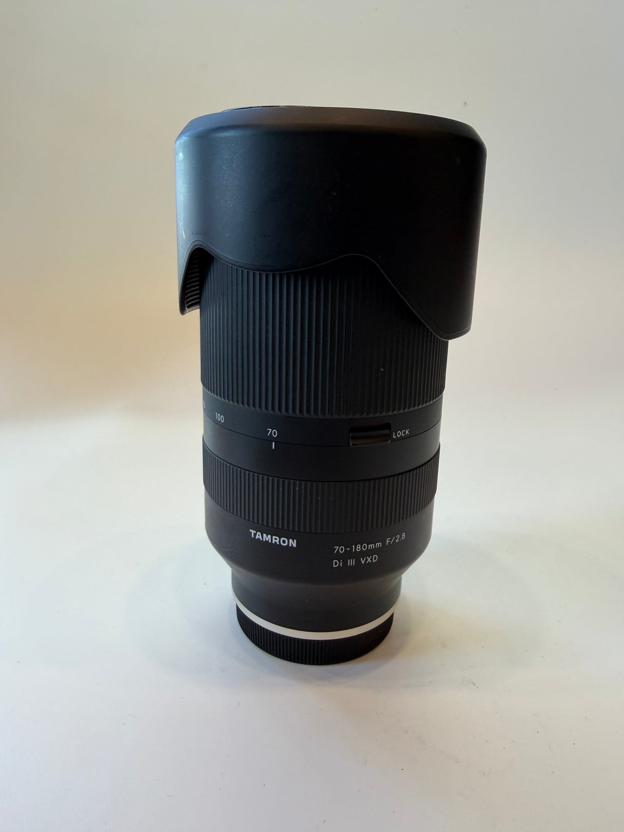 (USED) Tamron 70-180mm F/2.8 DI III VC VXD E-Mount