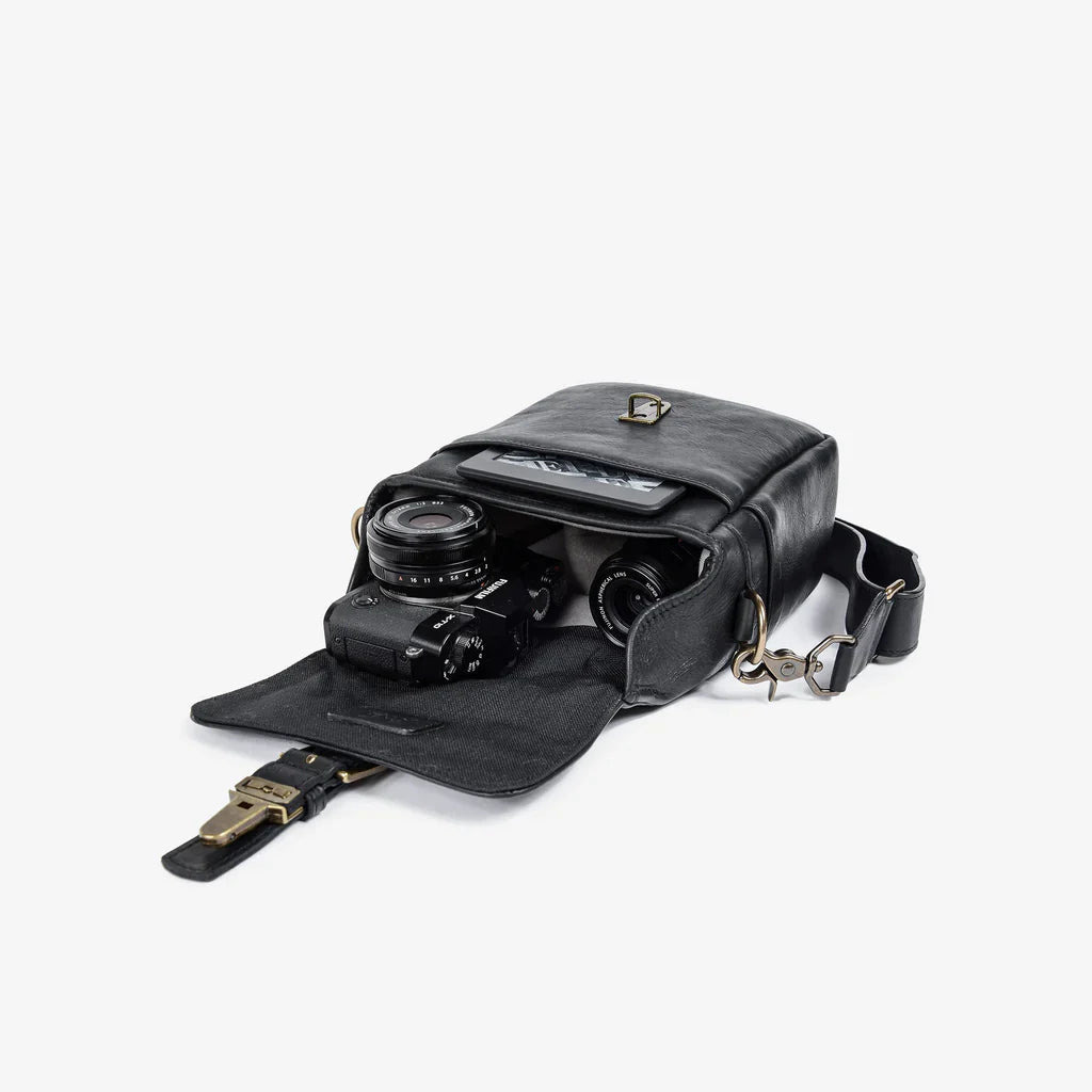 The Bond Street - Burgundy Waxed Canvas