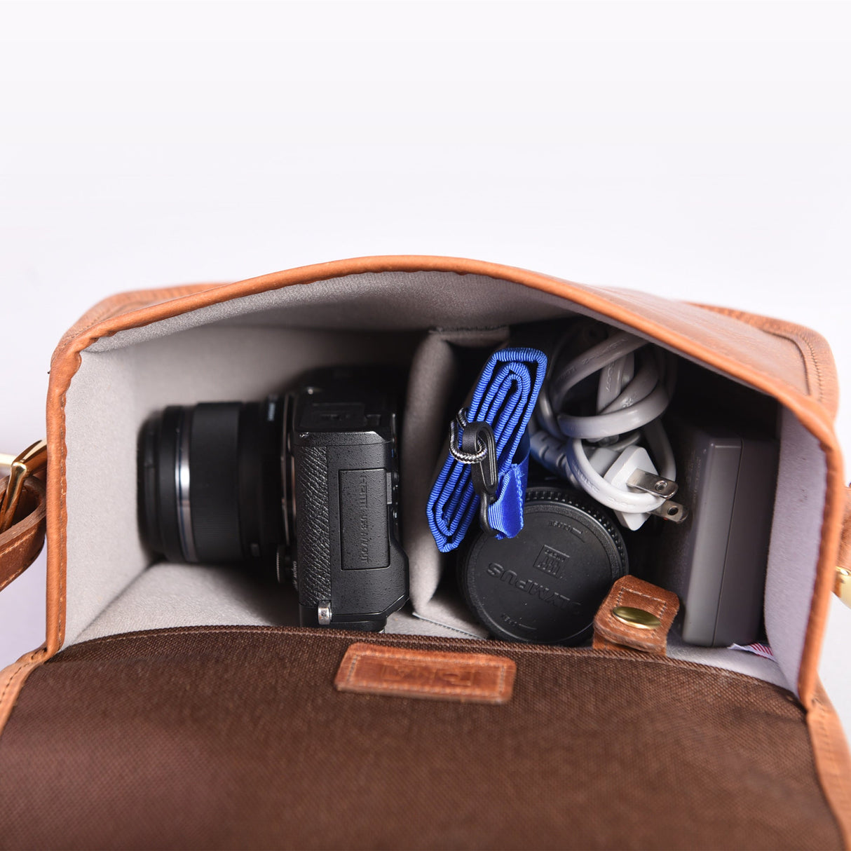 The Savannah - Antique Cognac Leather