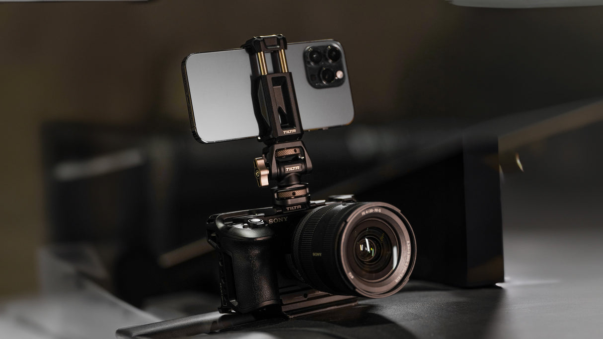 Tilta Adjustable Phone Mounting Bracket (1/4″-20) – Black