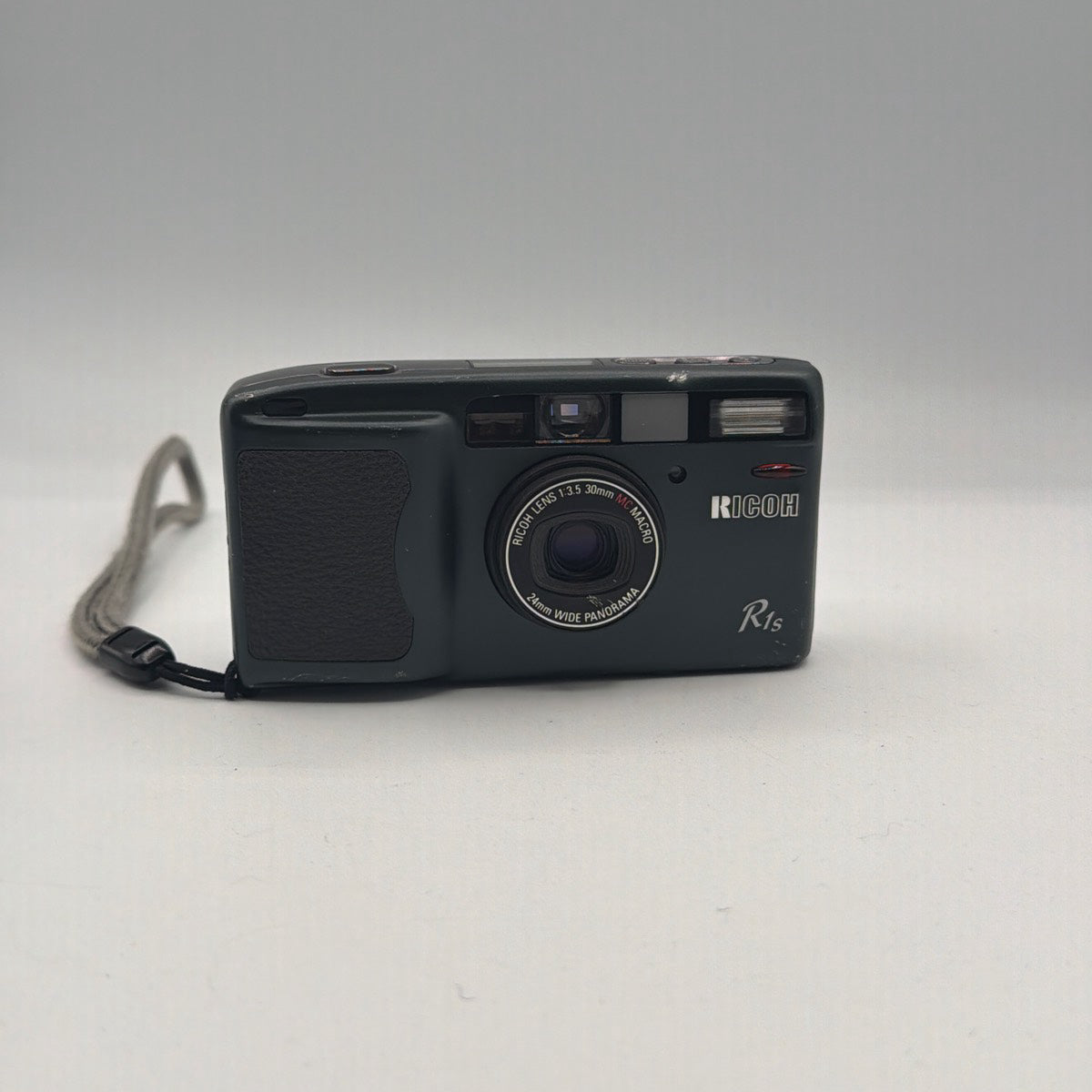 Used Ricoh R1s Camera