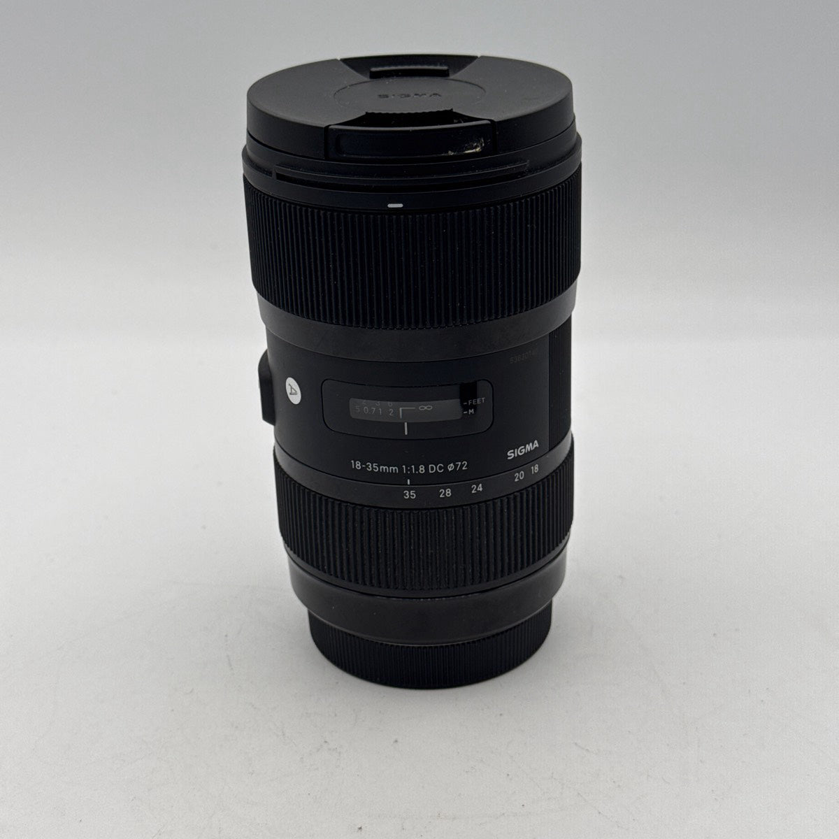 Used Sigma 18-35mm f/1.8 DC HSM Art (Canon mount) Lens