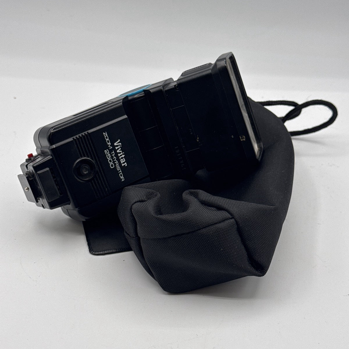 Used Vivitar Zoom Thyristor 2500 Flash