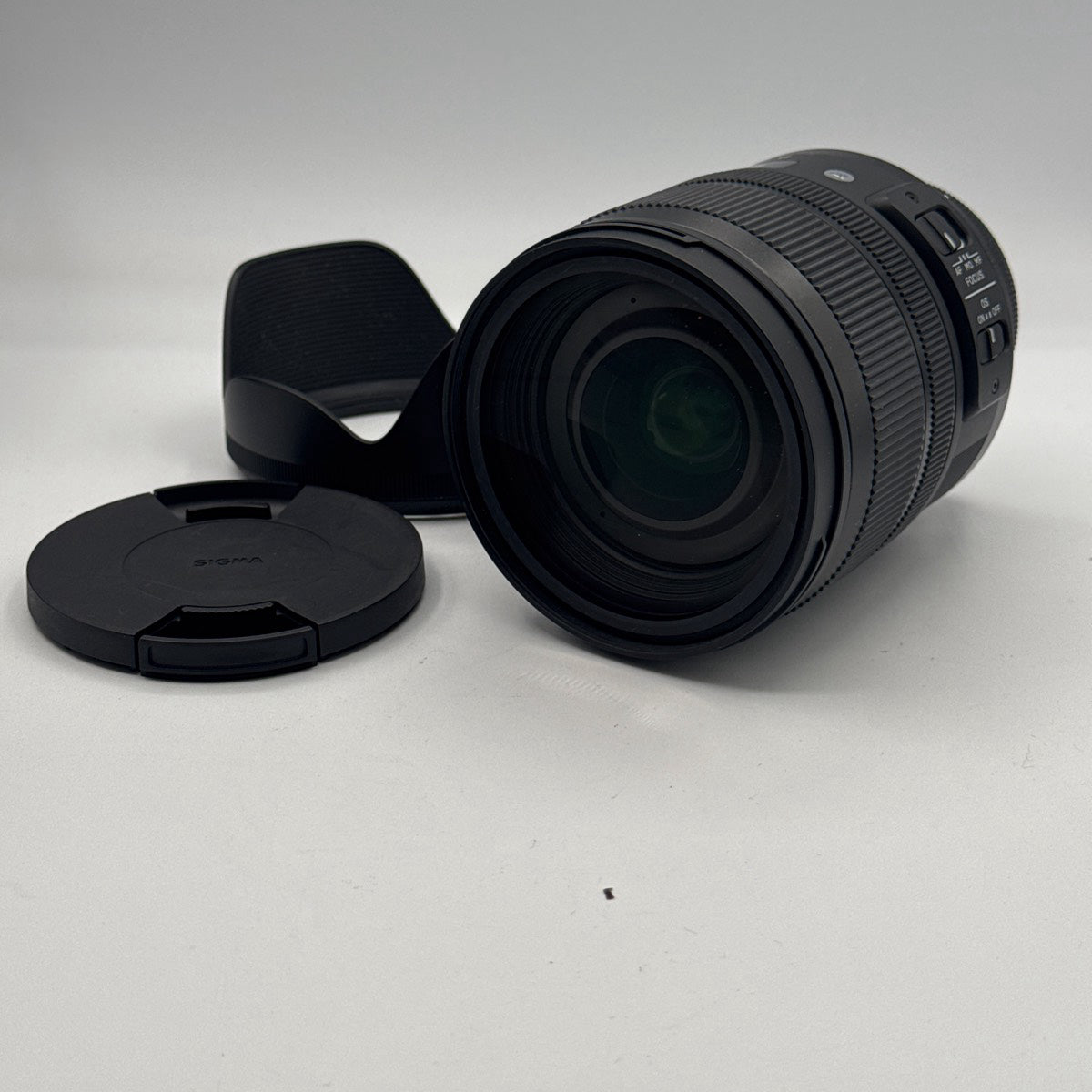 Used Sigma 24-70mm f2.8 DG Art EF-Mount Lens
