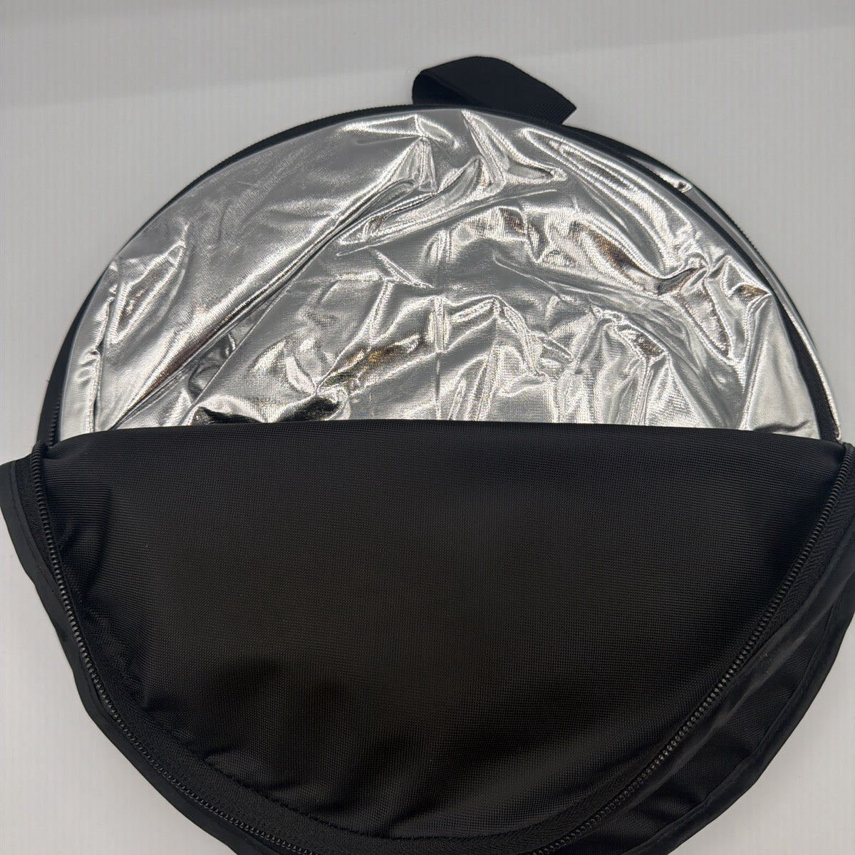 Used Promaster 5 in 1 Plus Photo Reflector Disc