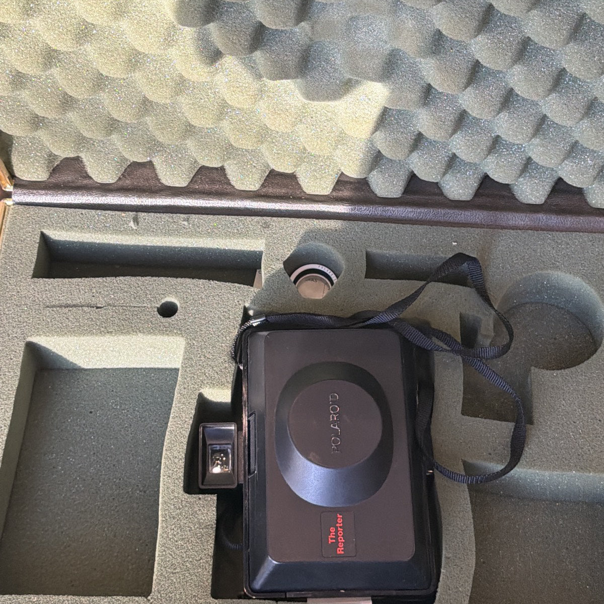 Used Polaroid The Reporter Colorpack Land Camera