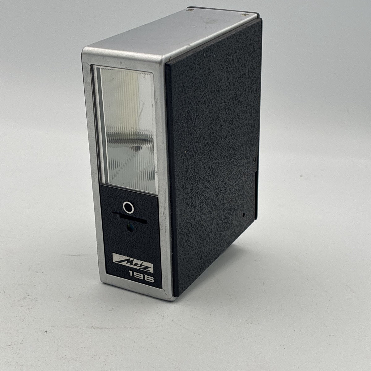 Used Metz Mecablitz 196 L25C Flash