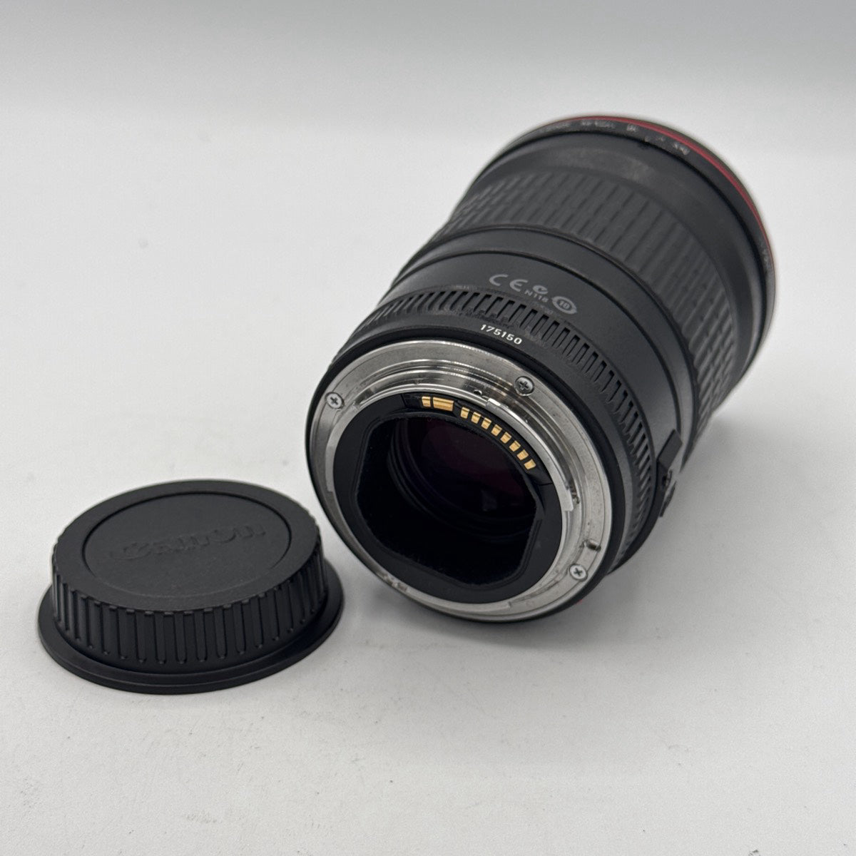 Used Canon EF 135mm f/2L USM Lens