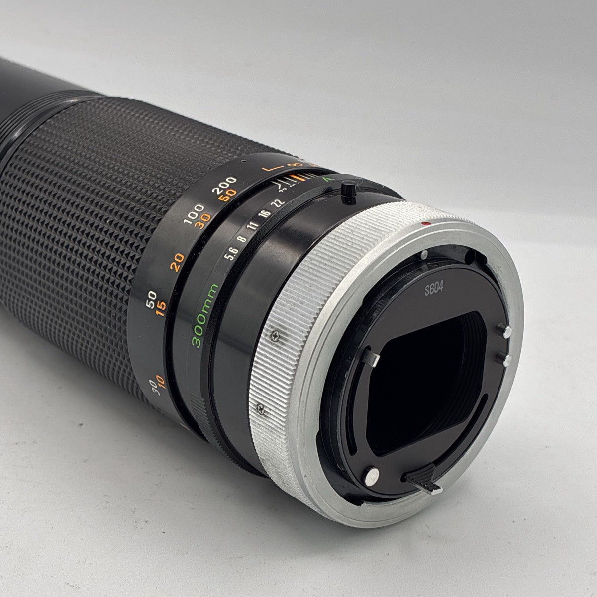 Used Canon FD 300mm f/5.6 SSC Lens