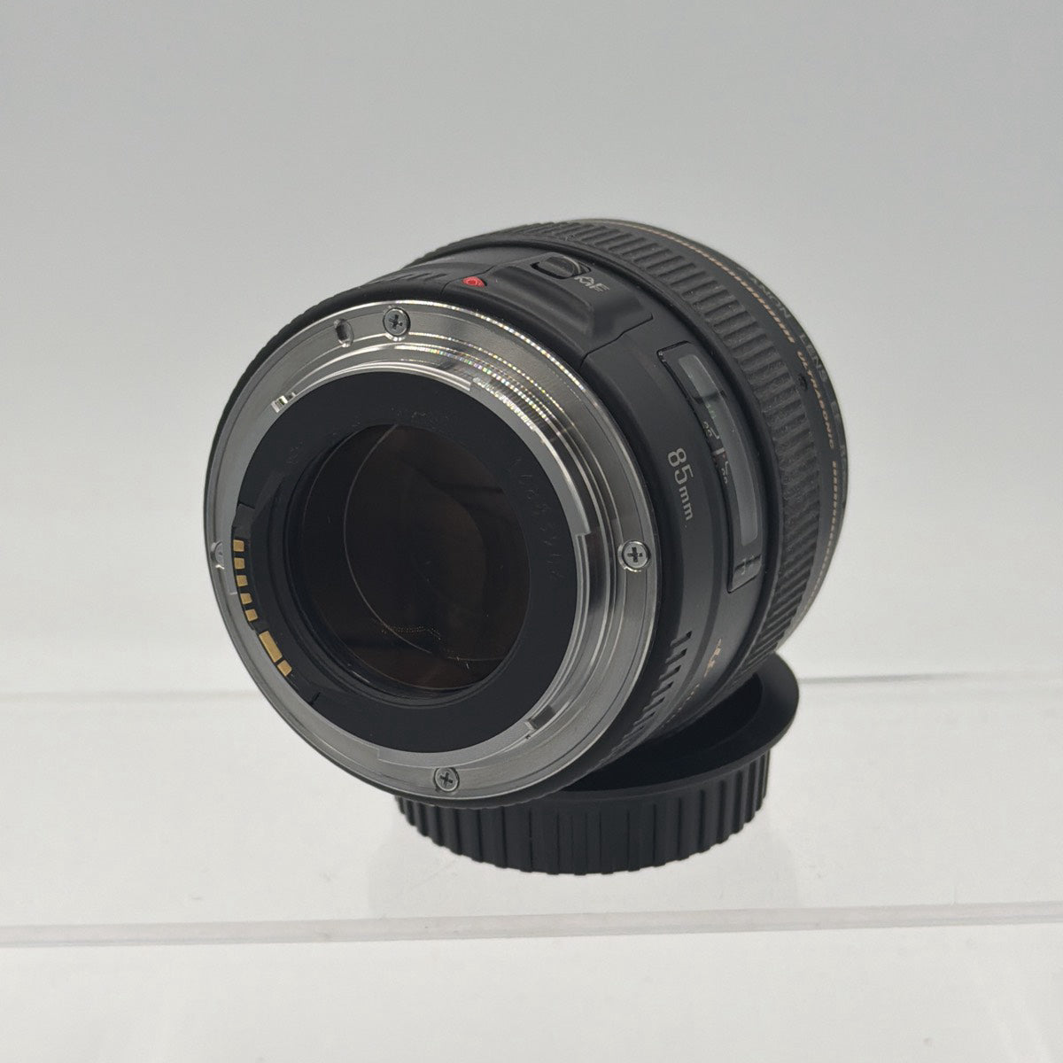 Used Canon EF 85mm f/1.8 USM Lens