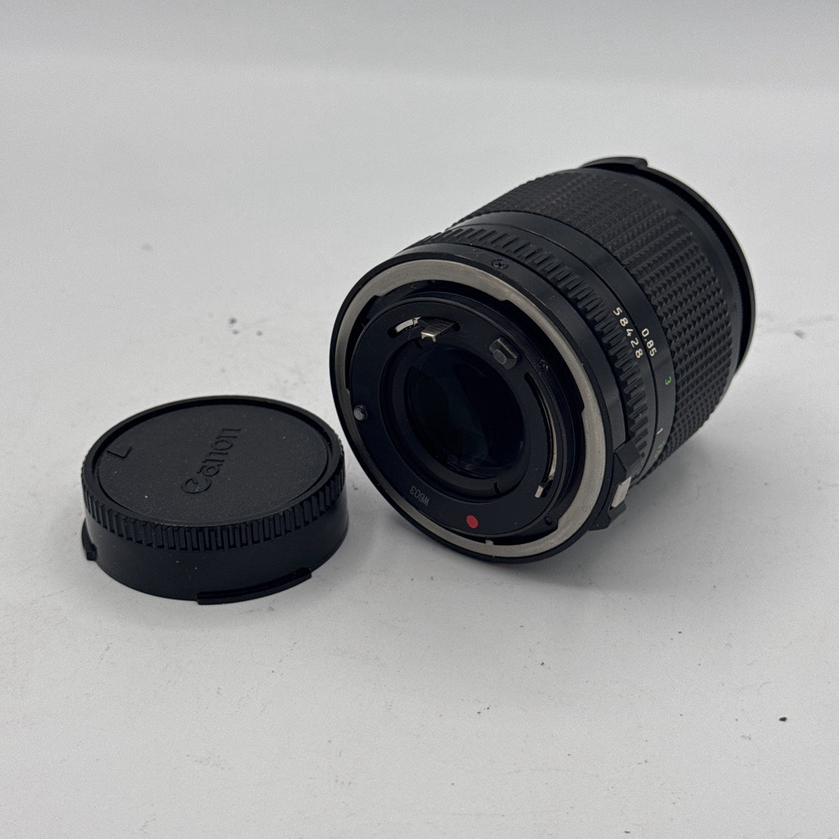 Used Canon FD 85mm f/1.8 Lens