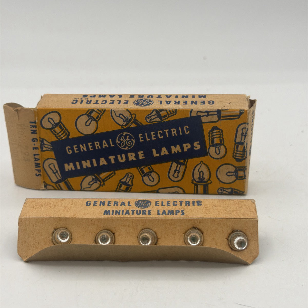 Used General Electric Miniature Lamps