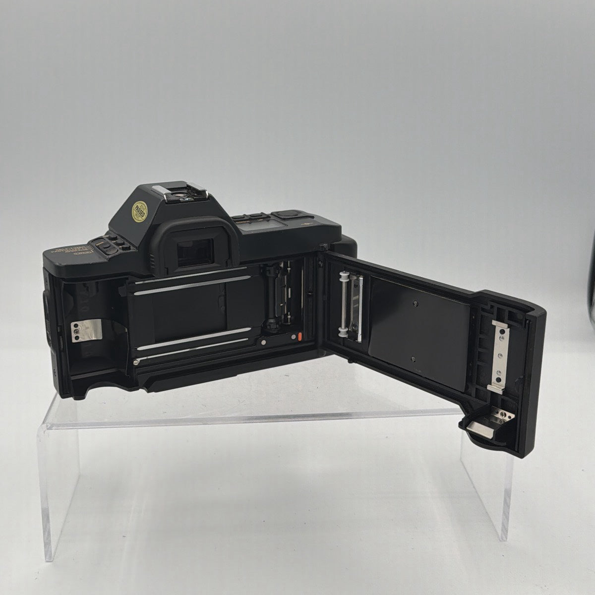 Used Canon T70 Camera