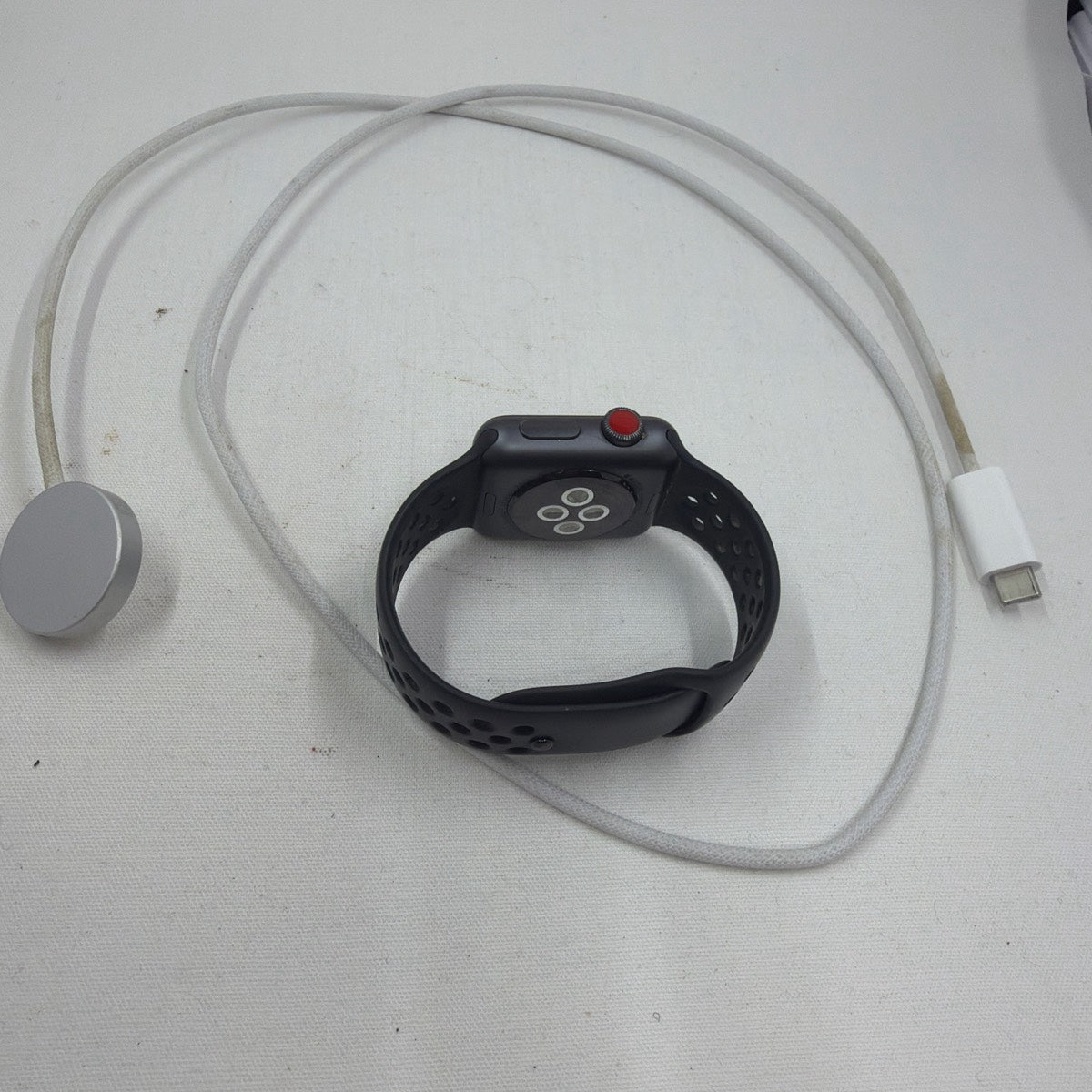 Used Apple Watch Series 3 Nike 38mm
