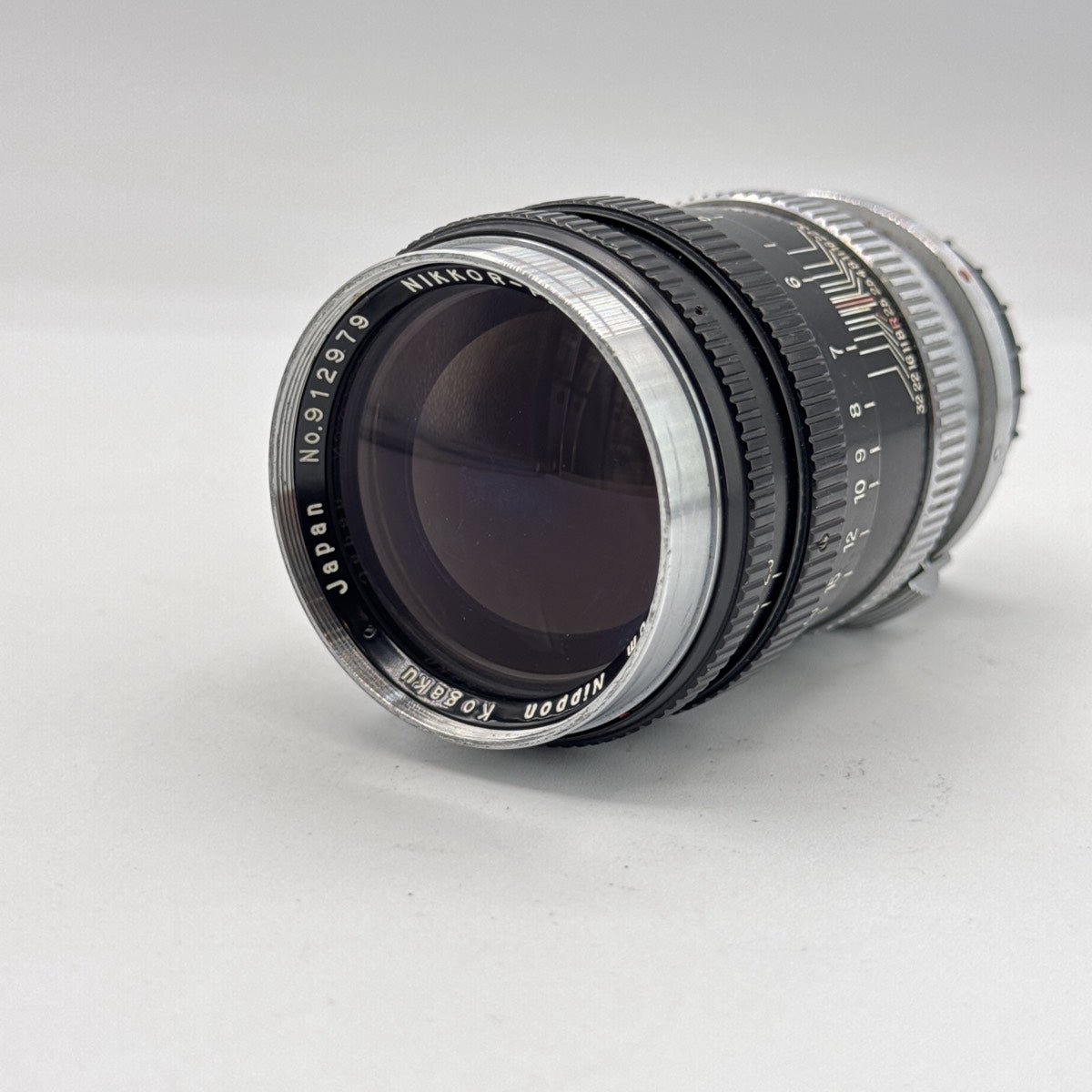 Used Nikon Nikkor-Q 135mm f/2.8 (Non-AI) Lens