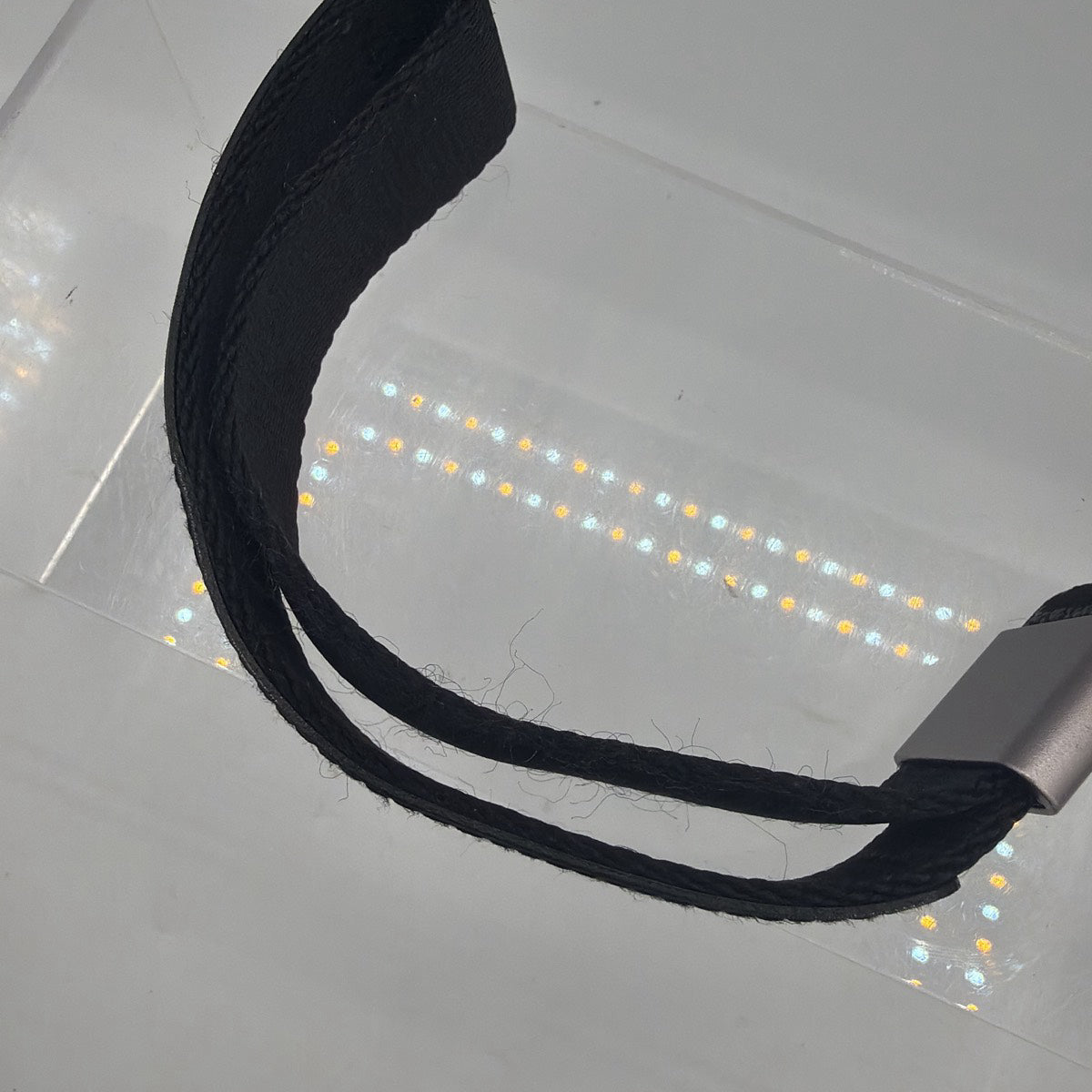 Used Peak design and Clever Camera straps kit