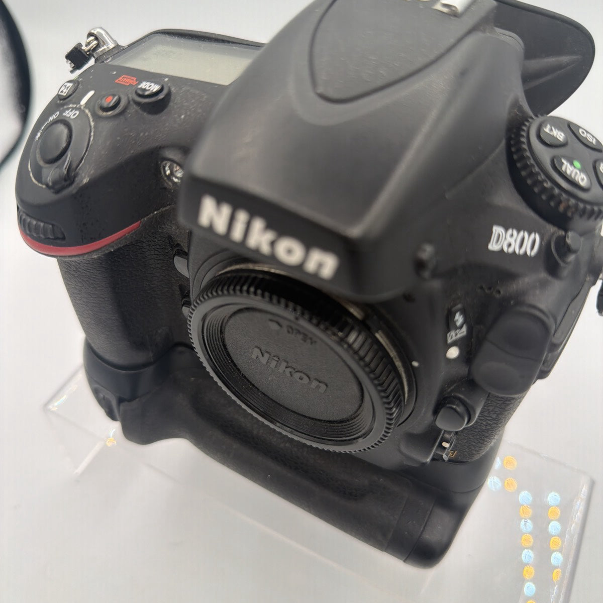 Used Nikon D800 with grip Camera
