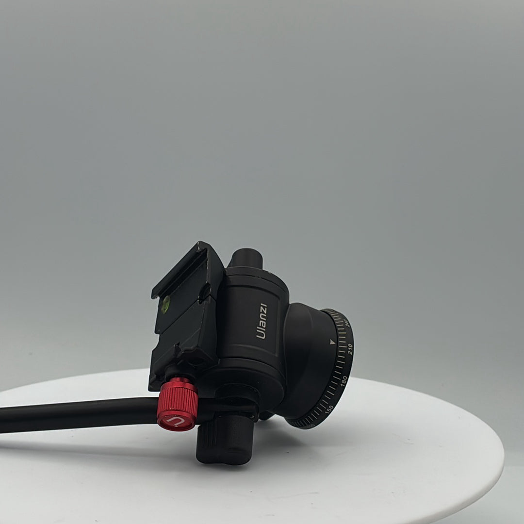 Used Ulanzi Video Head with Fluid Pan