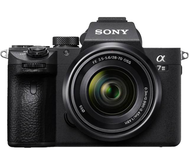 Sony Alpha 7 III (ILCE7M3K-B) Full-frame Mirrorless Camera Kit - Image 1