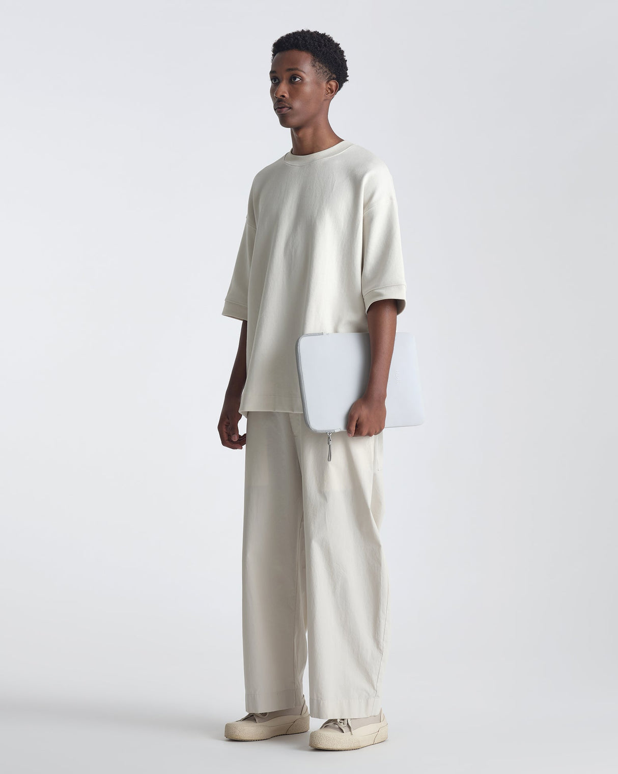 Naos Laptop Sleeve 15/16''