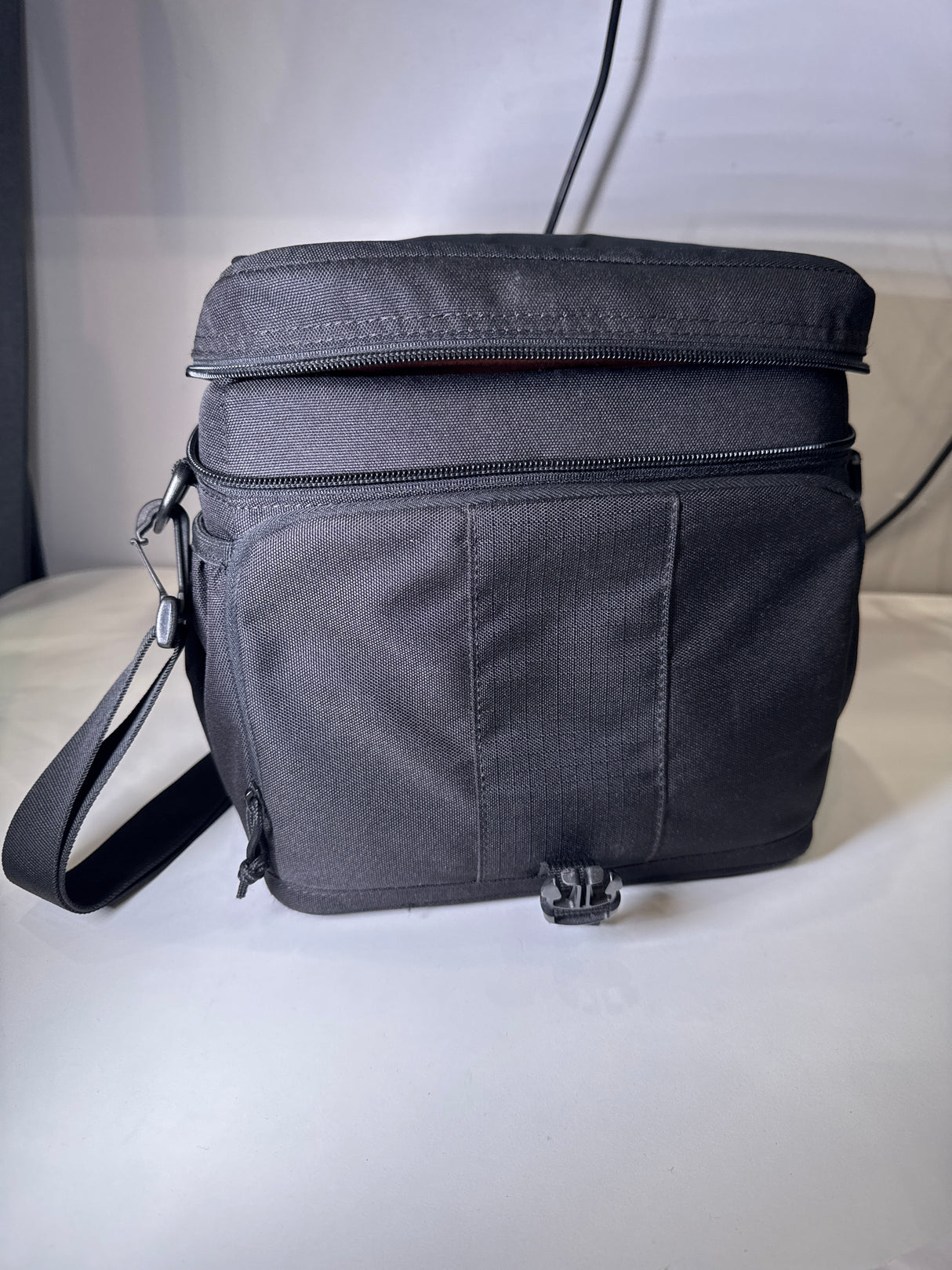 (USED) Canon EOS 70D with 18-135mm F3.5-5.6 IS STM Lens