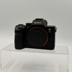 (USED) Sony Alpha a7 III Mirrorless Camera (82,000 Shutter Count)